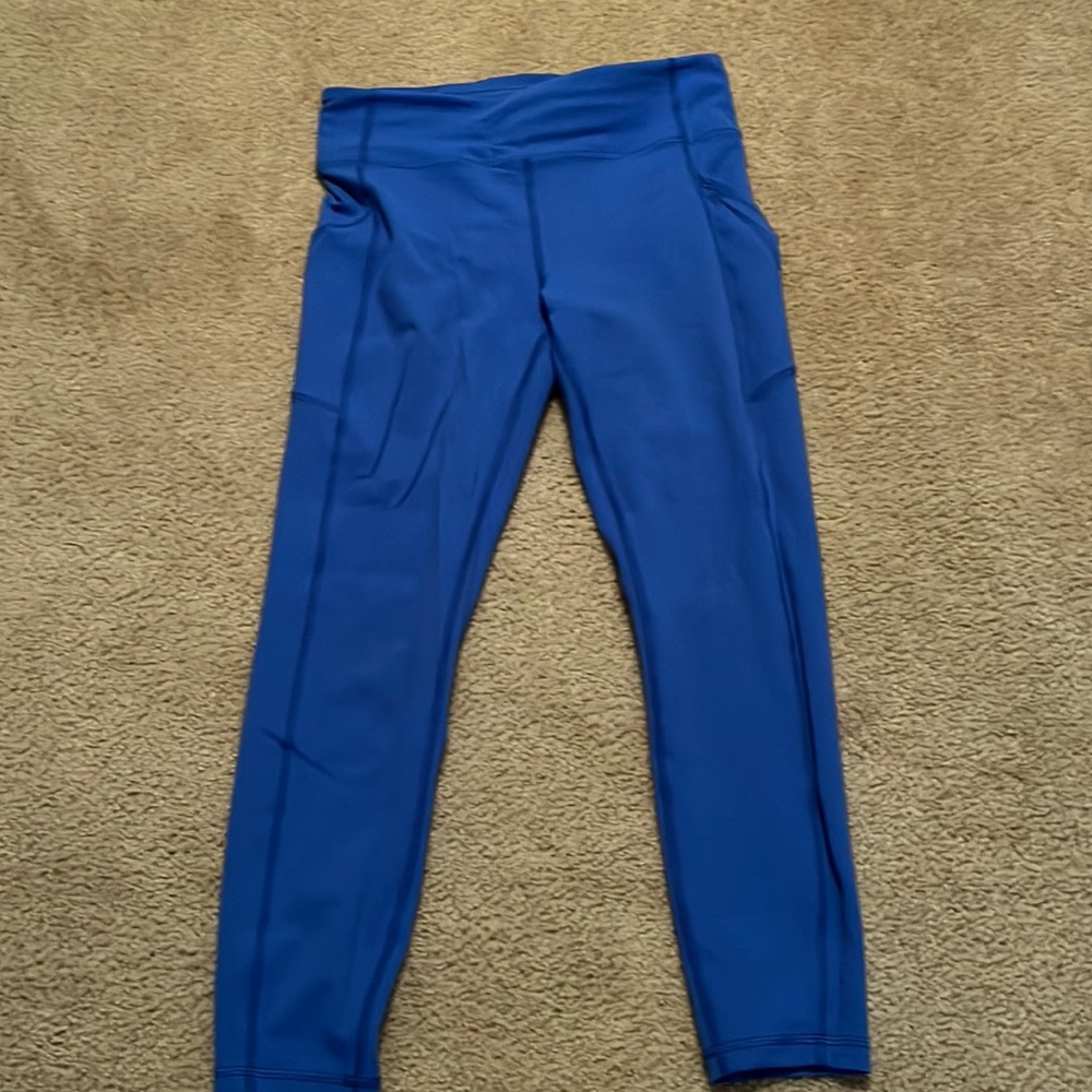 EUC lululemon invigorate 25” leggings size 10